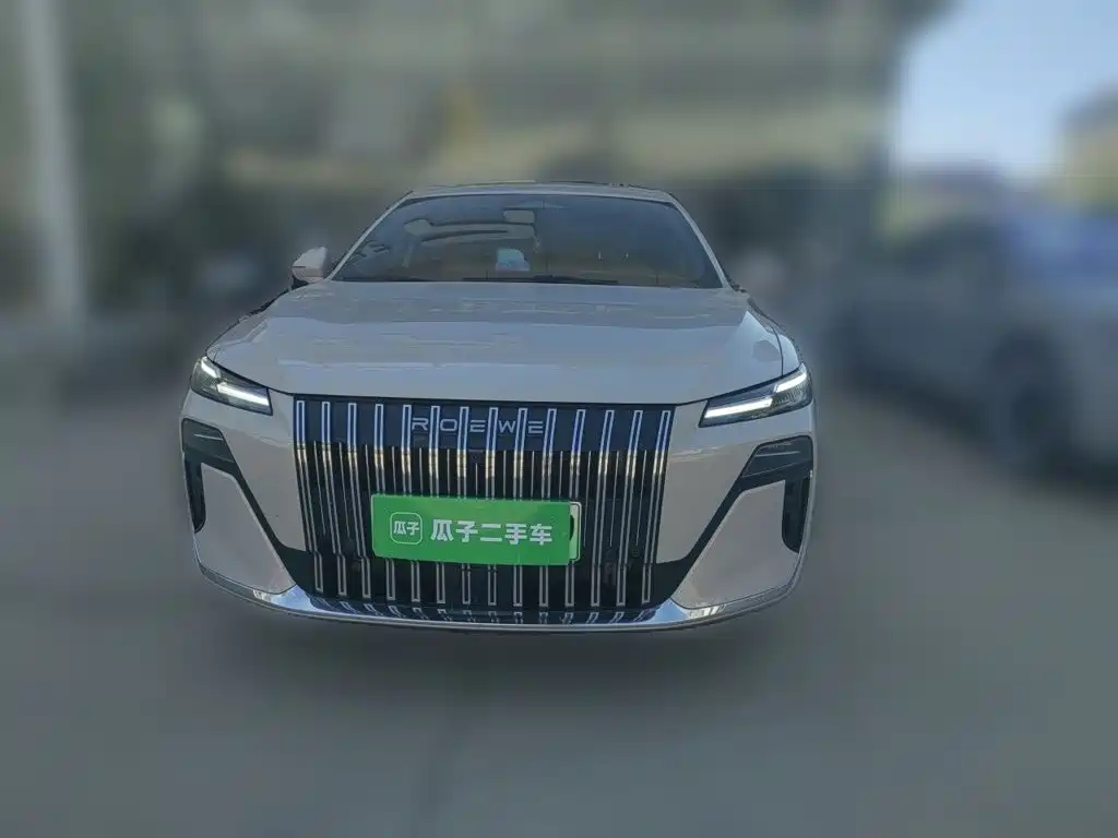 Roewe M7 DMH 2025 2025 Base