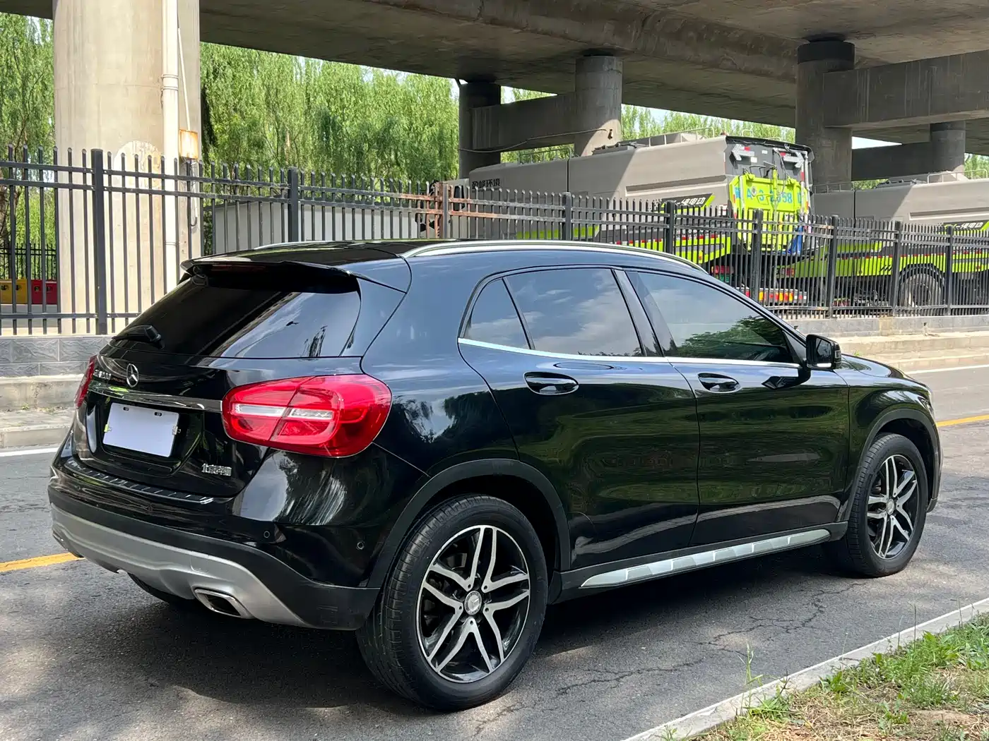 Mercedes-Benz GLA 2017 GLA 200 Dynamic фото 9