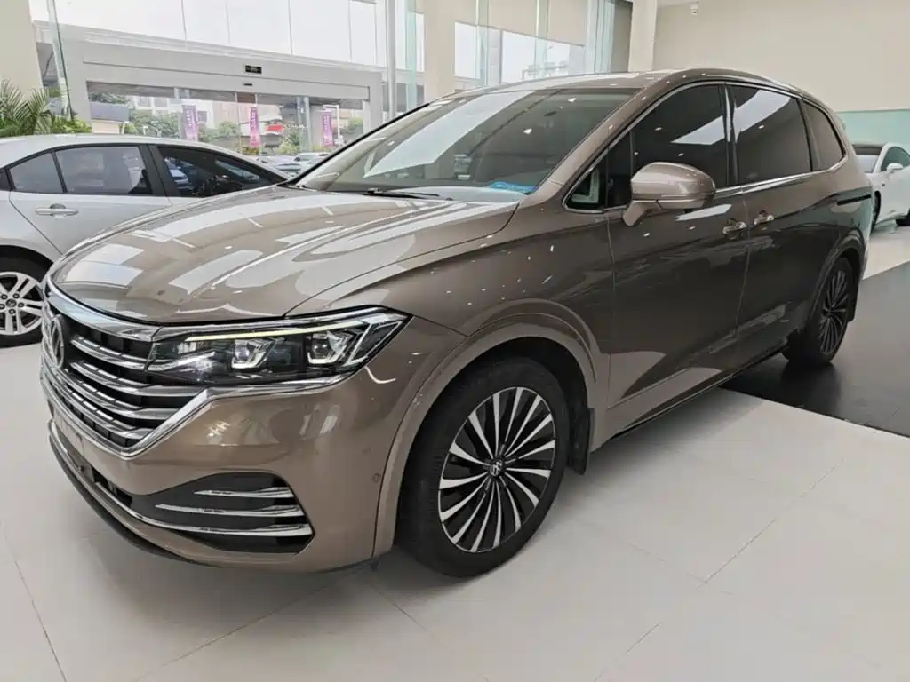 Volkswagen Viloran 2021 2020 380TSI Premium