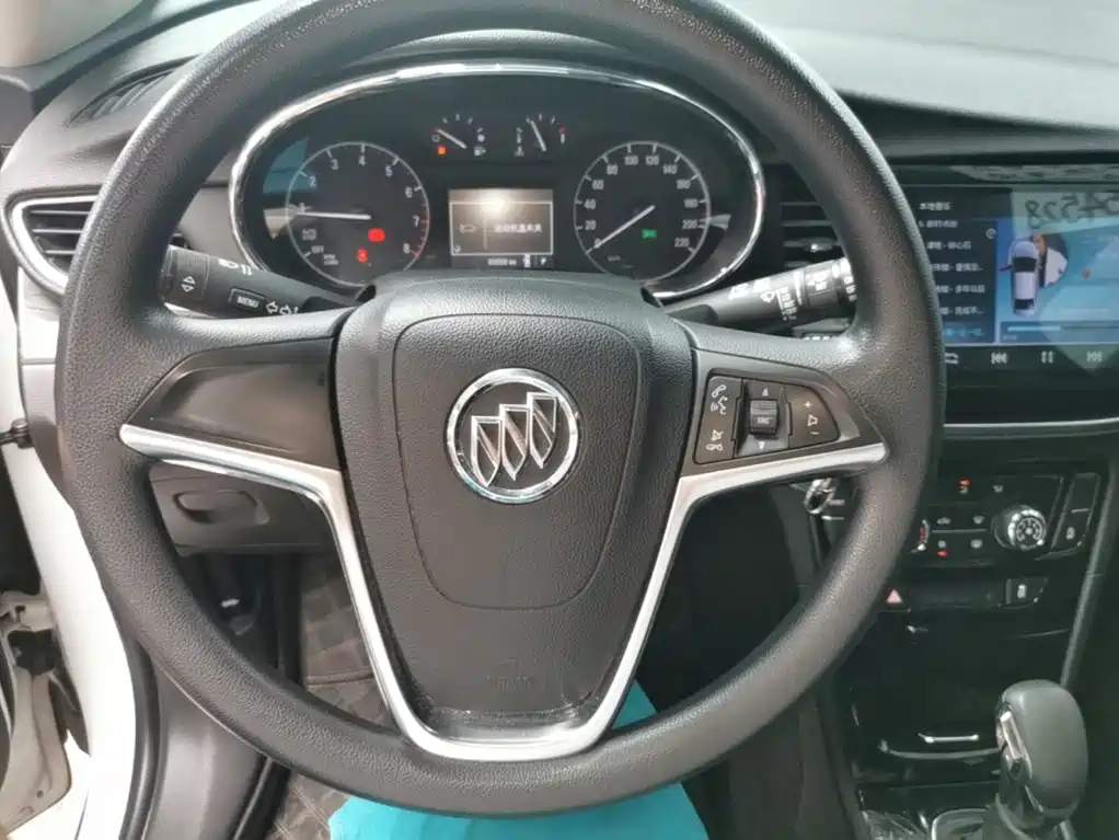 Фото 11 - Buick Encore