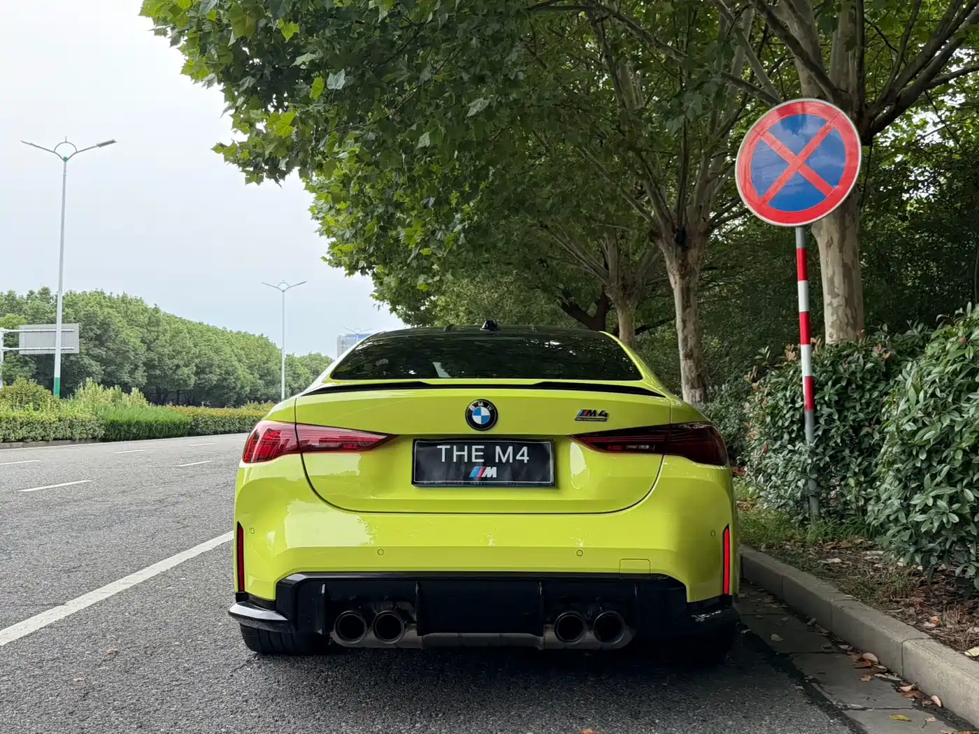 BMW M4 2025 2024 BMW M4 Coupe M xDrive Competition
