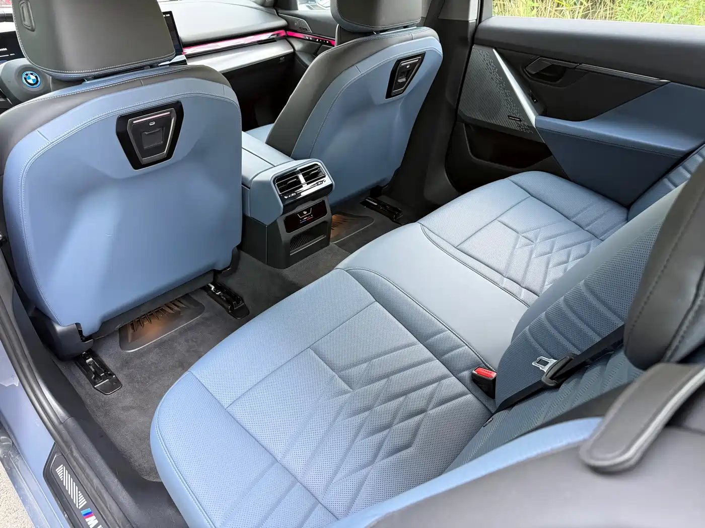 BMW i5 2024 2024 eDrive 35L Premium Model M Sport Package