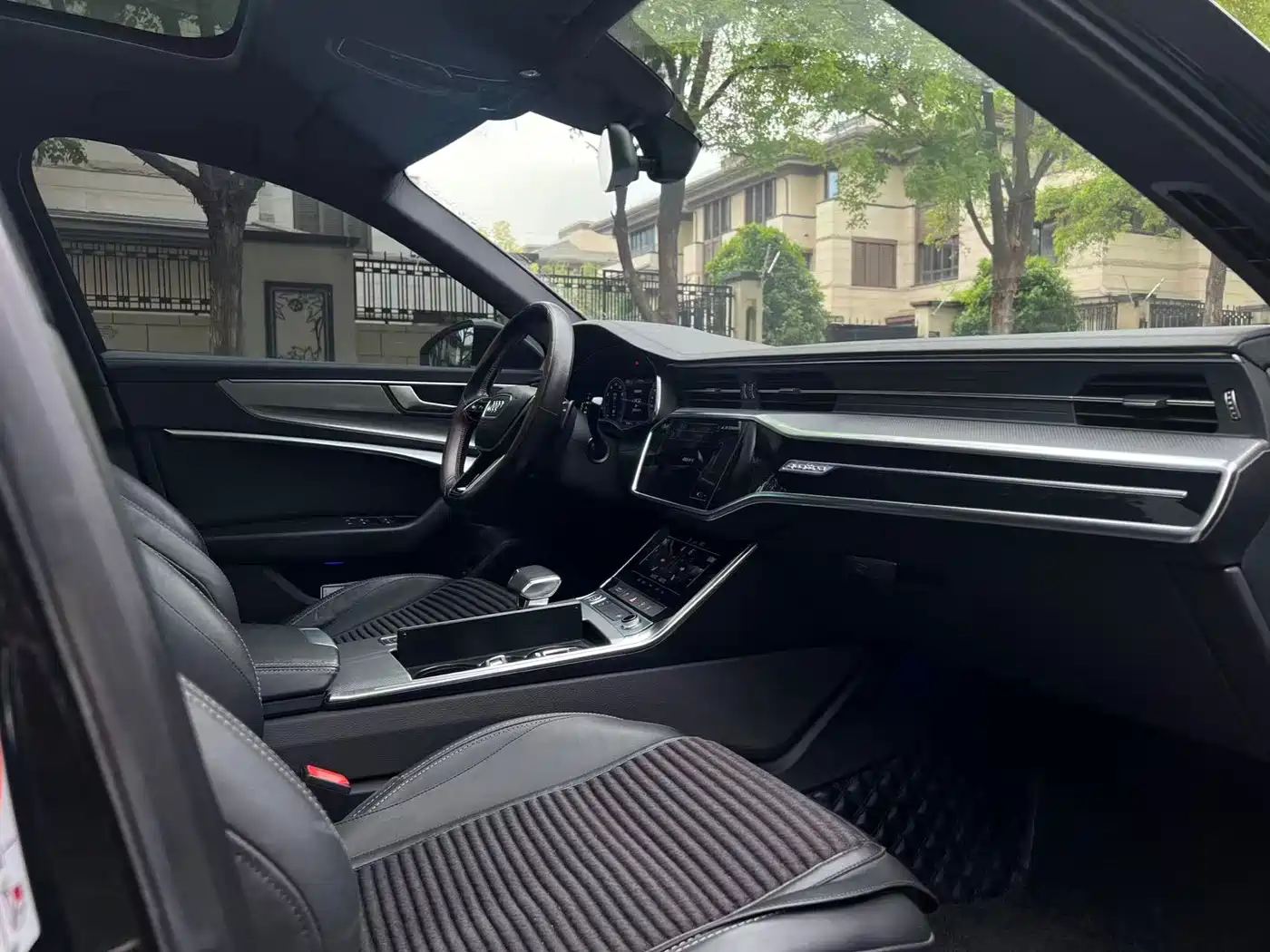 Audi A6L 2019 45 TFSI quattro Premium Dynamic фото 7