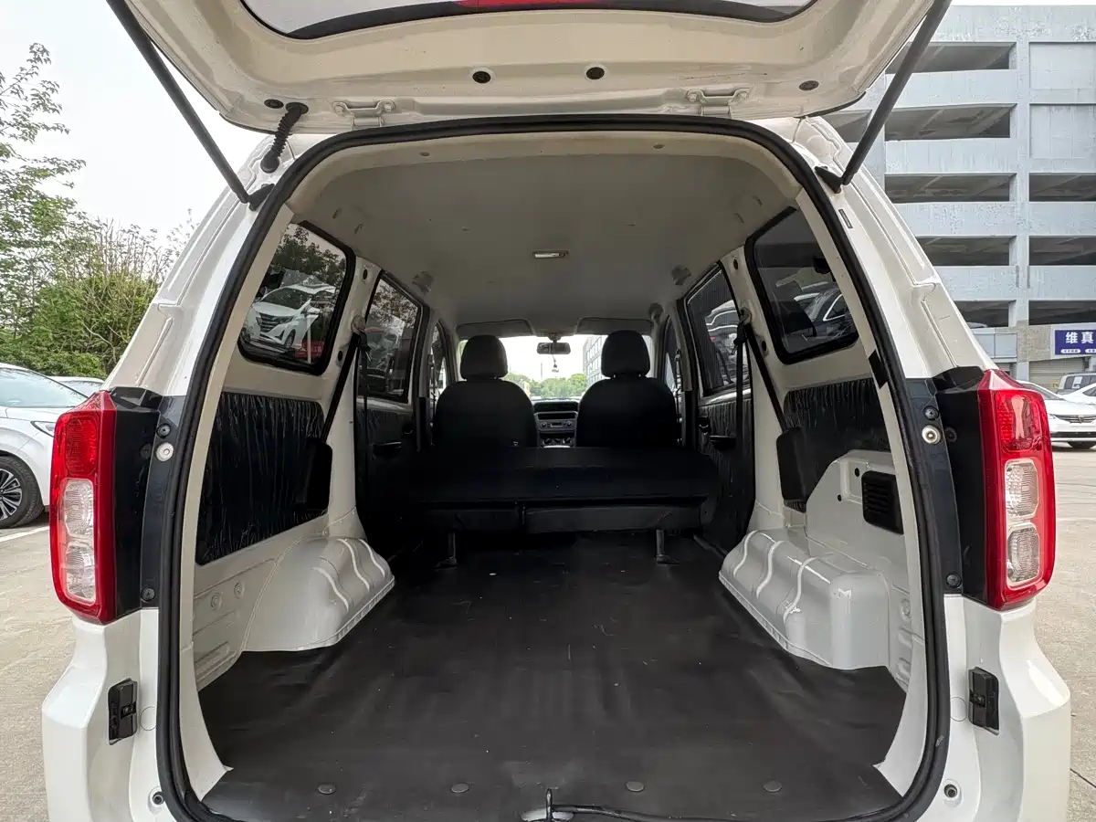 WULING AUTOMOBILE WULING HONGGUANG