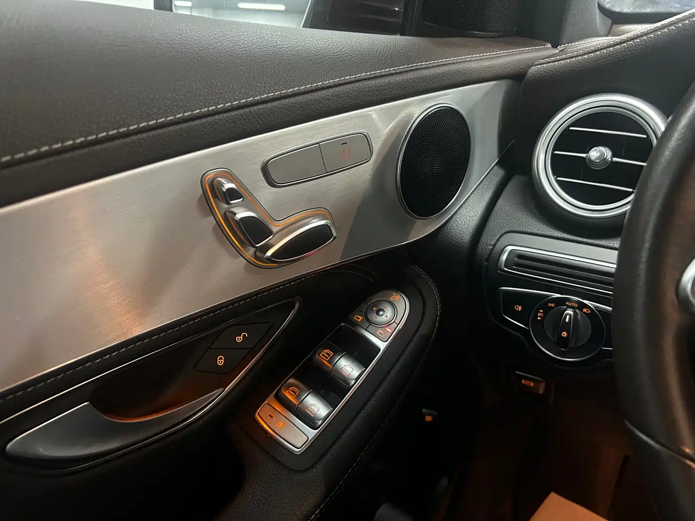 Mercedes-Benz GLC 2020 GLC 260 L 4MATIC Dynamic фото 17