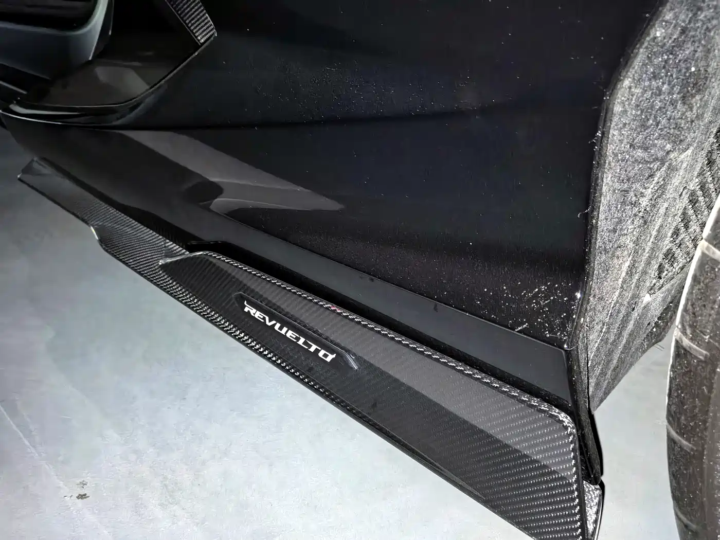 Lamborghini Revuelto 2023 6.5L PHEV Standard фото 6