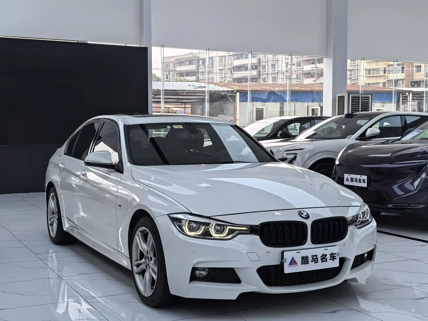 BMW 3 Series 2018 320i M Sport Package фото 3