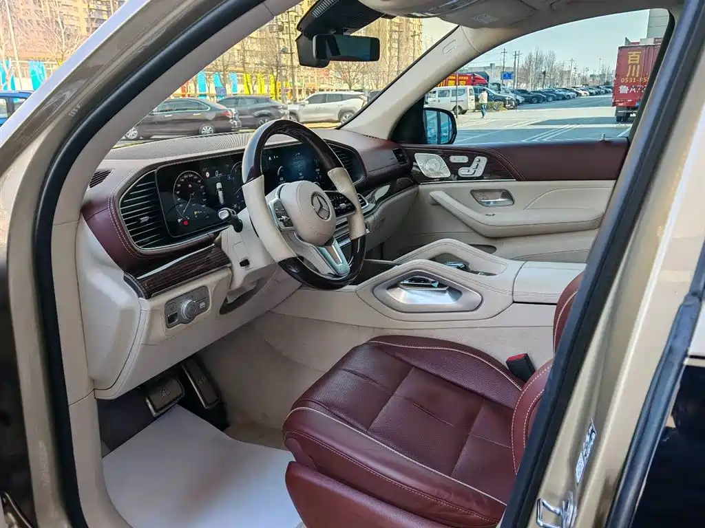 Mercedes-Benz Maybach GLS 2022 GLS 480 4MATIC фото 6