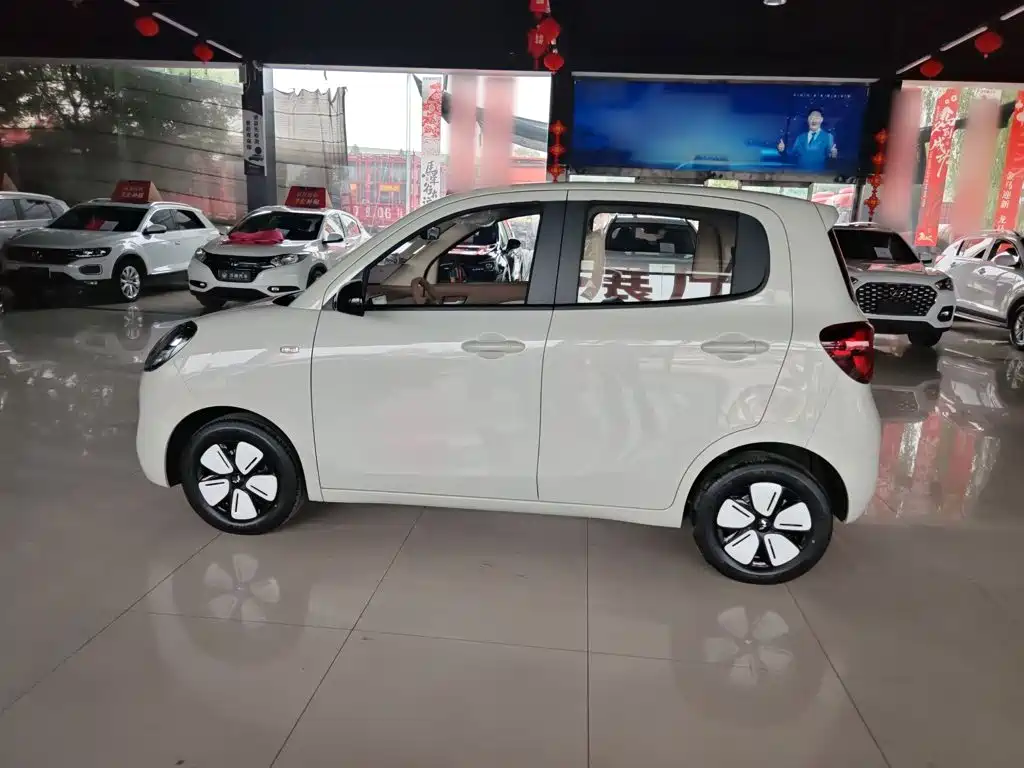 Wuling Motors Hongguang MINIEV 2026 2025 4-Door Advanced