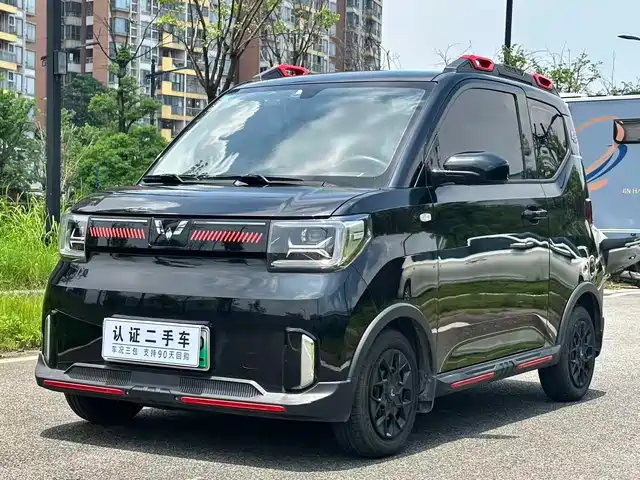  Wuling Motors Hongguang MINIEV 2022 GAMEBOY 300km Player Edition LFP