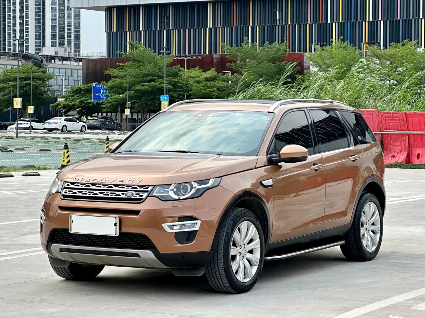 Land Rover Discovery Sport 2016 2.0T HSE LUXURY