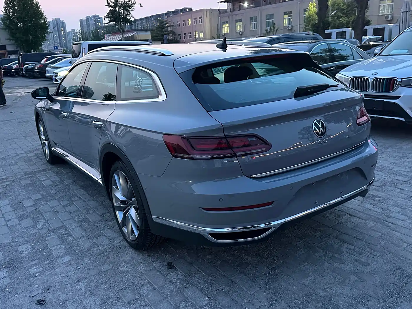 Volkswagen FAW-Volkswagen CC 2024 Shooting Brake 380TSI Hunter Edition фото 4