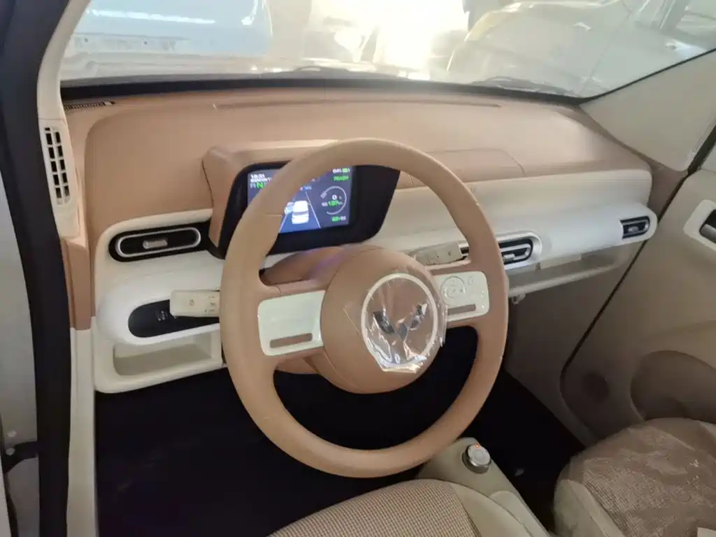 Wuling Motors Hongguang MINIEV 2026 2024 3rd Generation 215km Youth Edition