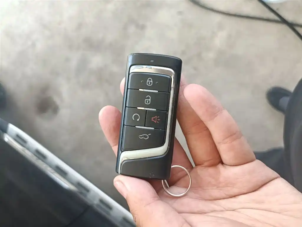 GAC Trumpchi Trumpchi GS8 2017 320T 2WD Luxury Smart Connect (7-seater) фото 9