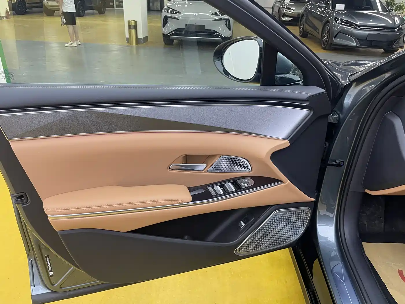 BYD Han L 2025 EV 701KM LiDAR Premium фото 3