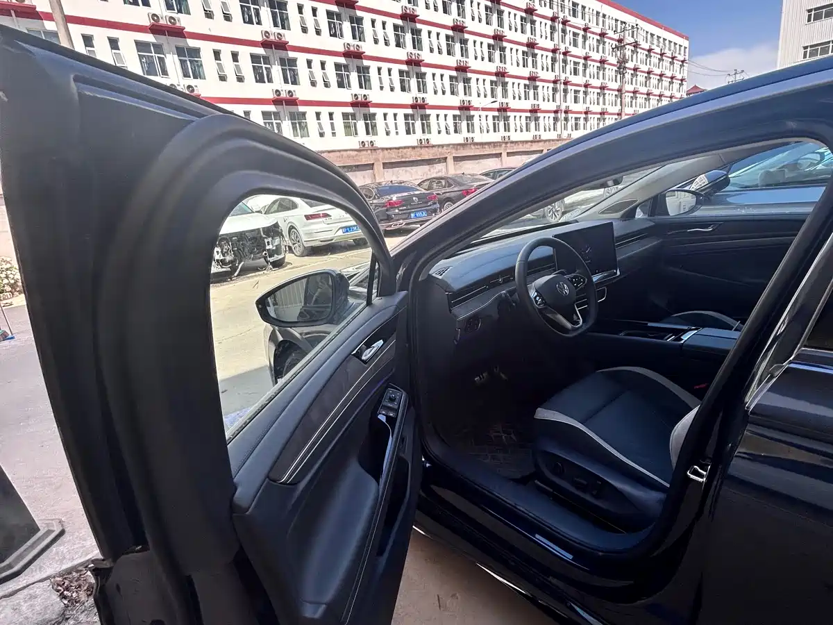 Volkswagen ID.7 VIZZION 2024 PRO фото 5