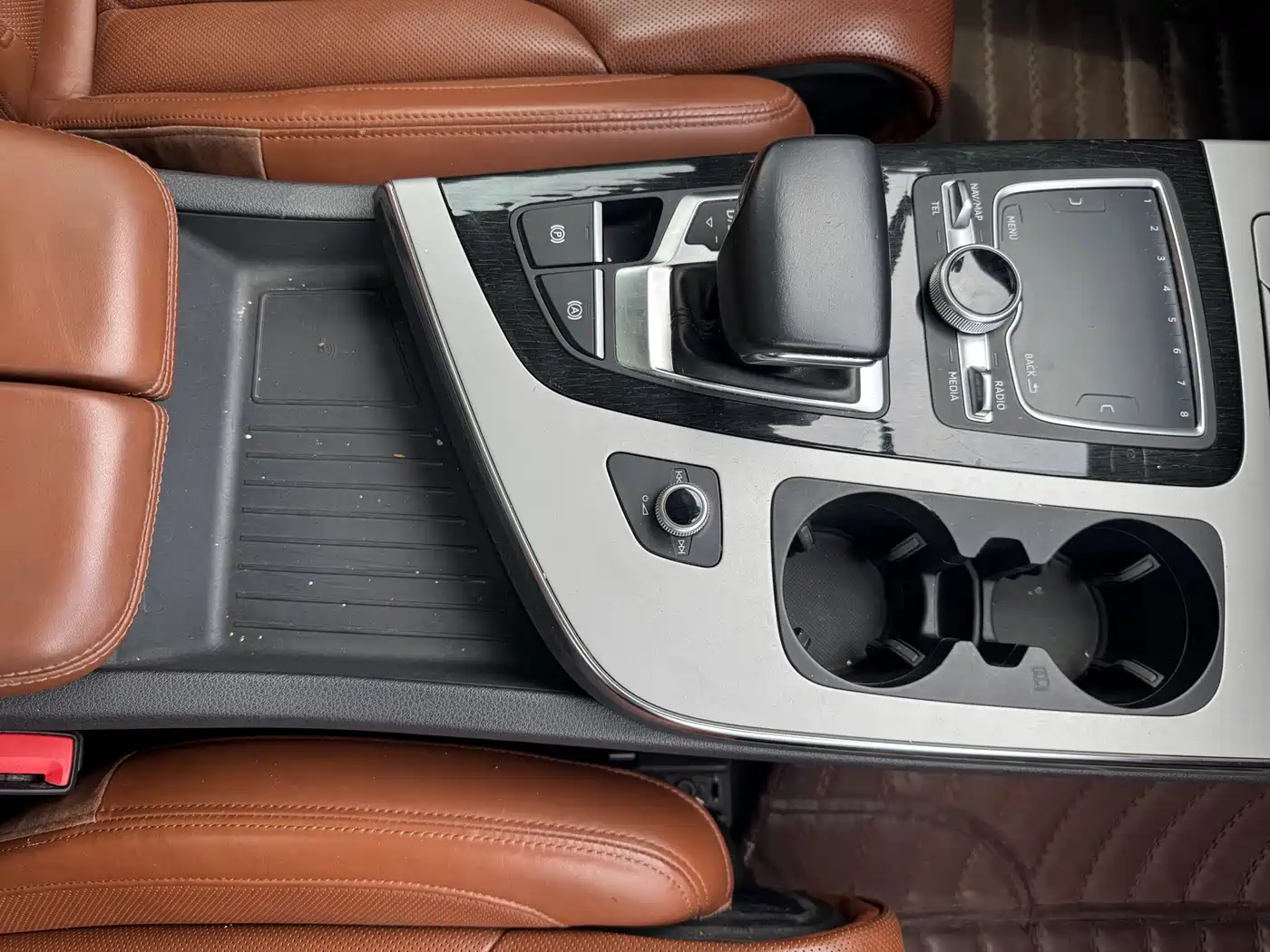 Audi Q7 2018 45 TFSI Technology фото 17
