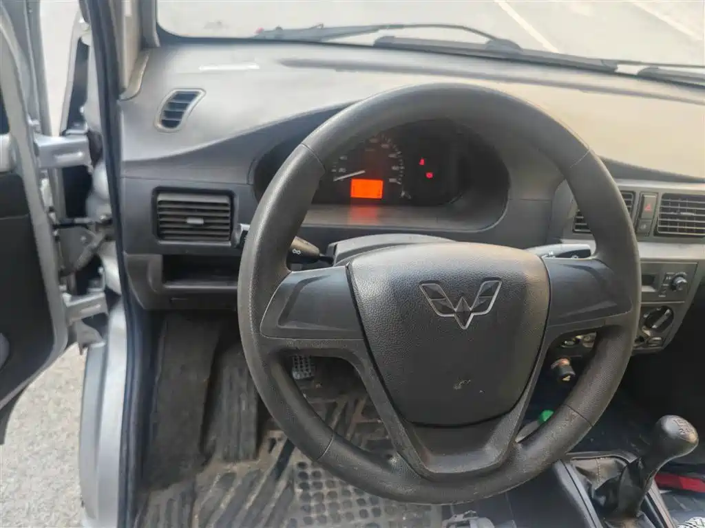 Wuling Motors Wuling Rongguang Mini Truck 2022 2020 1.5L Basic Model China VI Single Row L3C