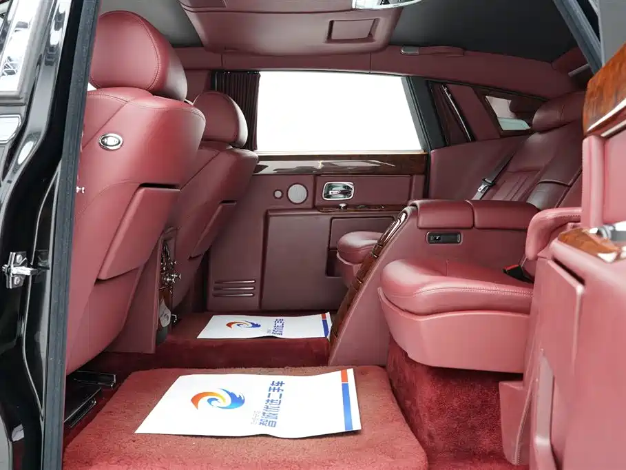 Rolls-Royce Phantom 2013 2013 6.7L Extended Wheelbase (EWB)