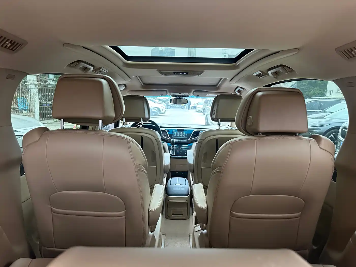 Buick GL8 2018 ES 28T Luxury Type China VI фото 12
