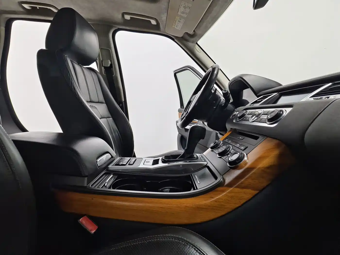 Photo 15 - Land Rover Range Rover Sport
