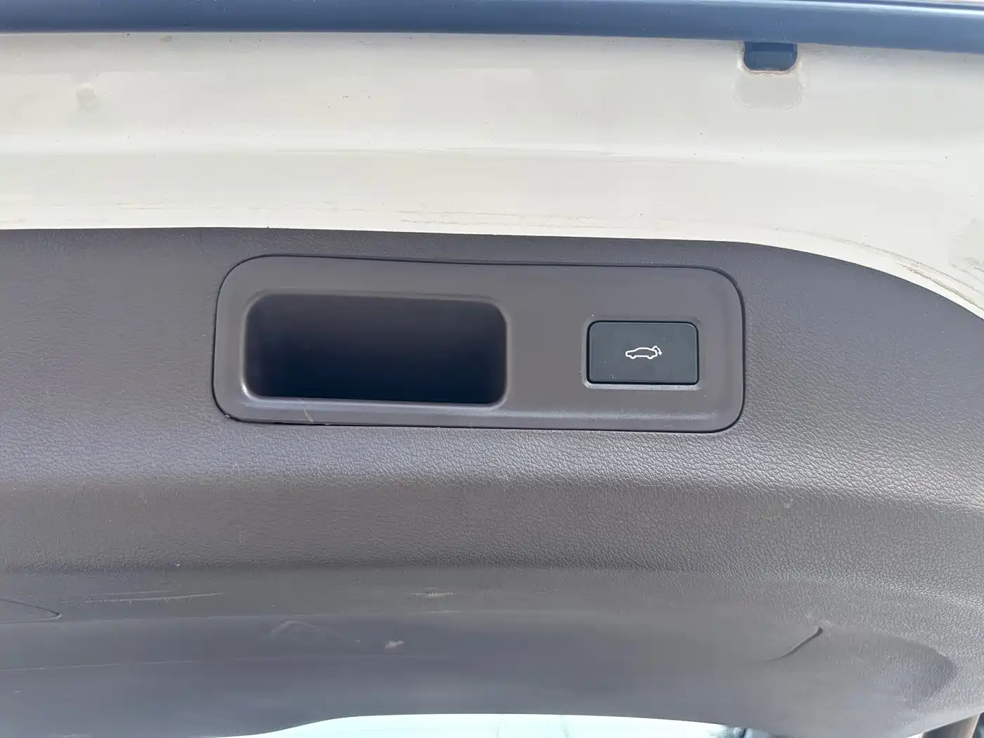 Geely Jiaji New Energy 2019 2019 1.5TD PHEV Ultimate Edition