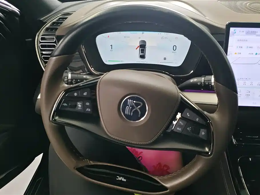 BYD Han 2024 DM-i Glory Edition 121KM Premium фото 15