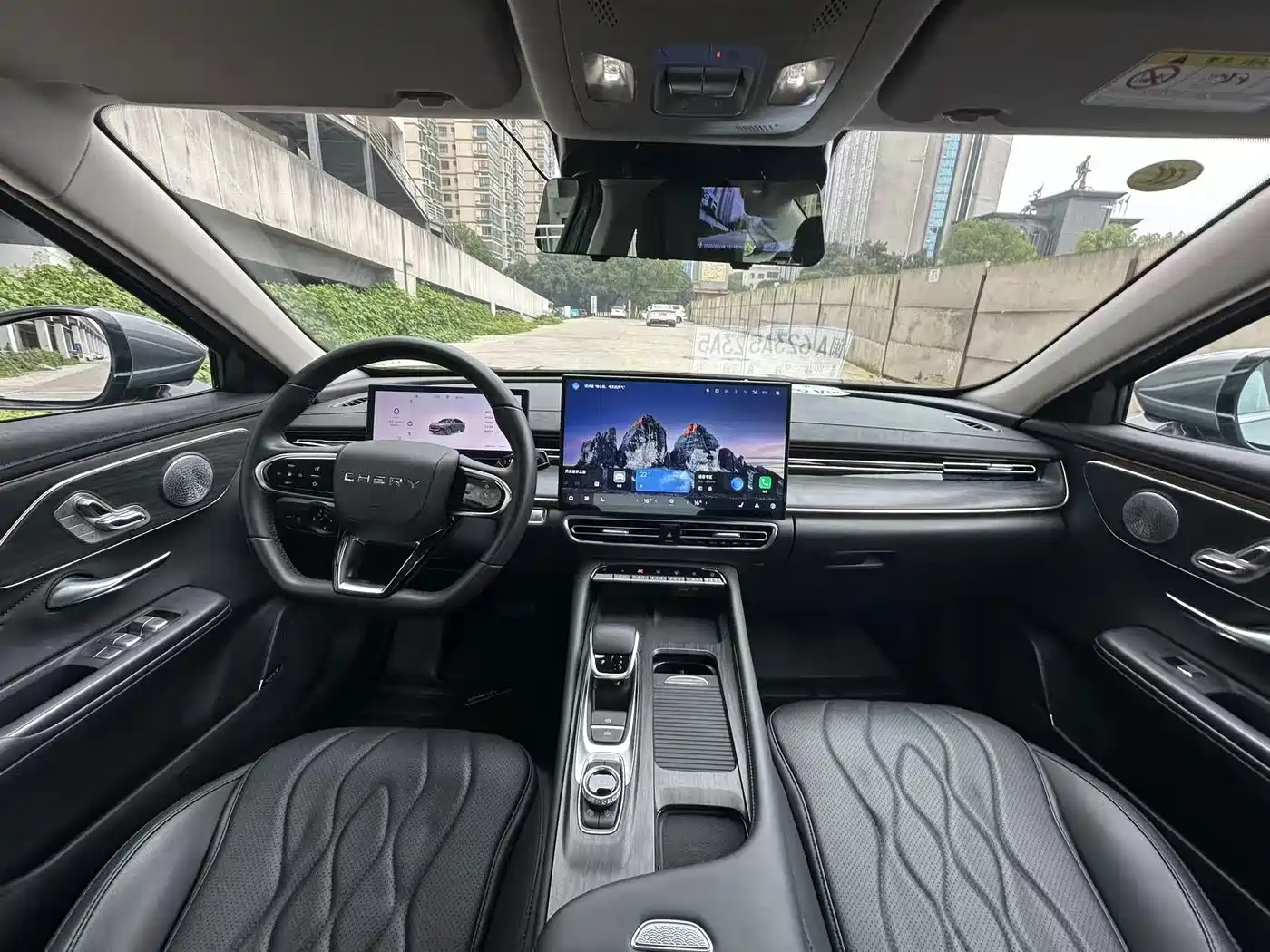 Фото 4 - Chery Arrizo 8 PRO