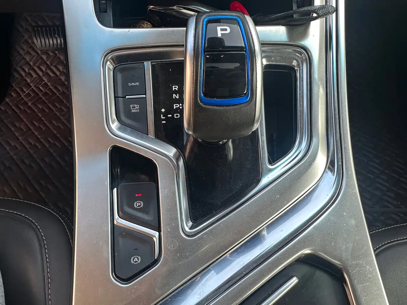 Geely Jiaji New Energy 2019 2019 1.5TD PHEV Ultimate Edition
