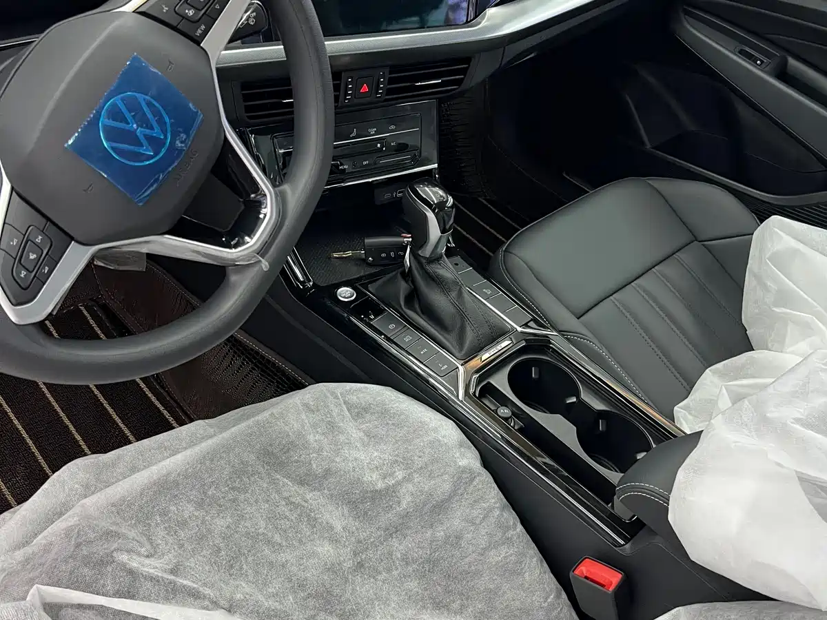 Volkswagen Passat New Energy 2025 430PHEV Hybrid Business Edition фото 6