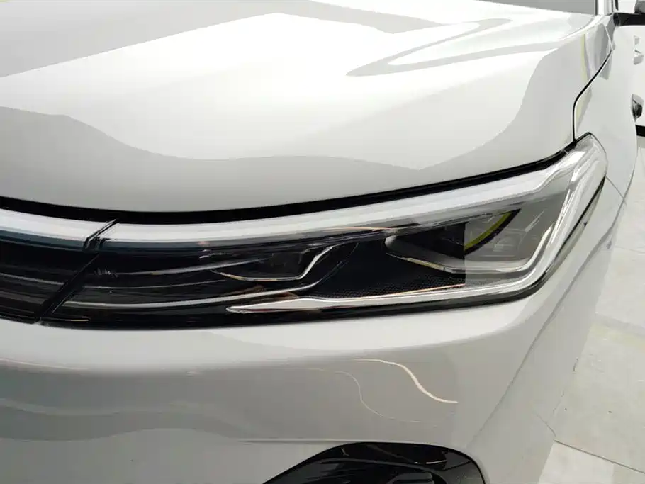 Geely Galaxy Galaxy A7 2025 EM-i 150km Explorer+ Edition фото 5