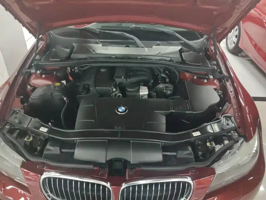 BMW 3 Series (Import) 2012 2010 320i Fashion