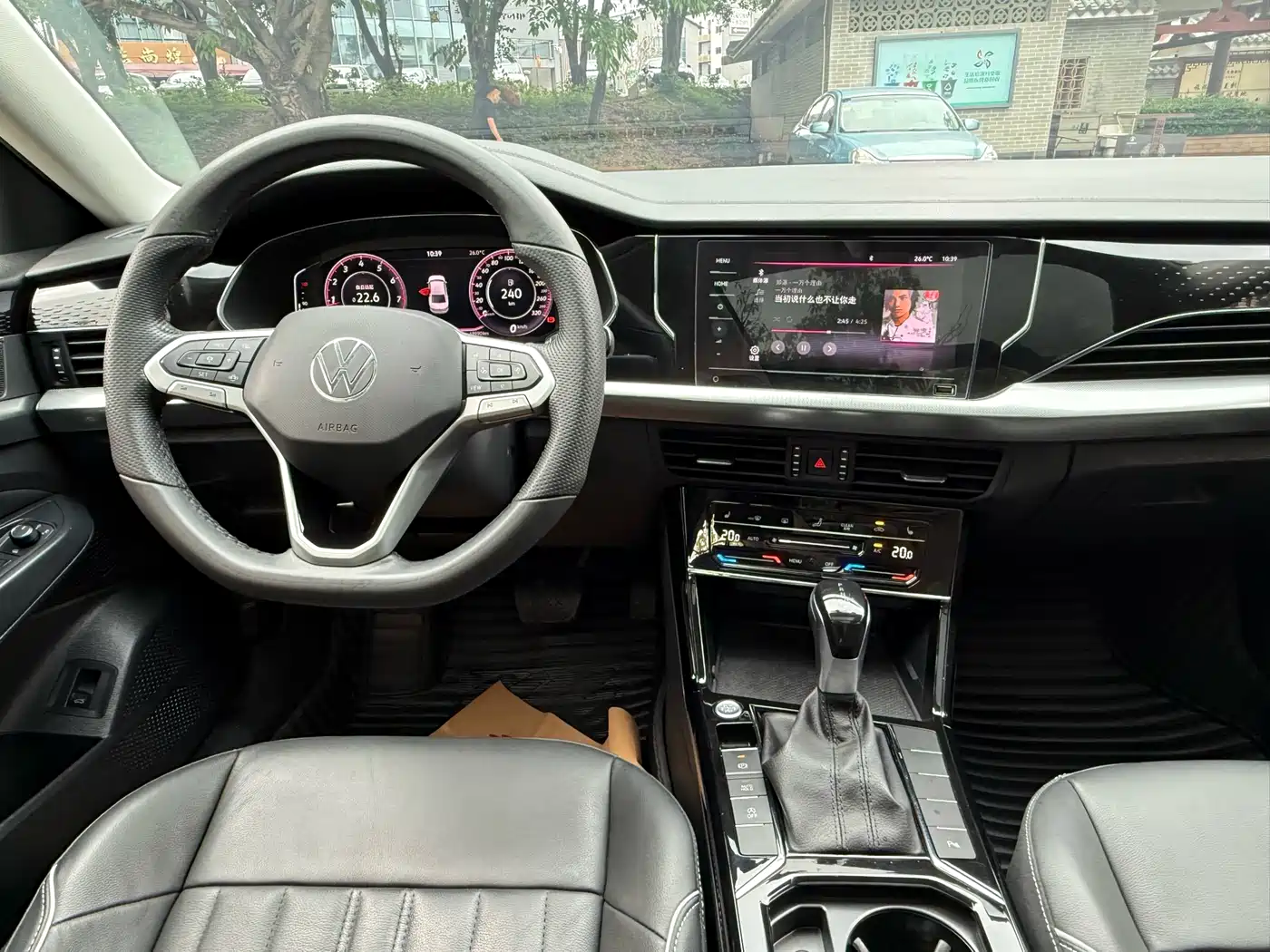 Volkswagen Passat 2022 330TSI Elite Edition фото 8