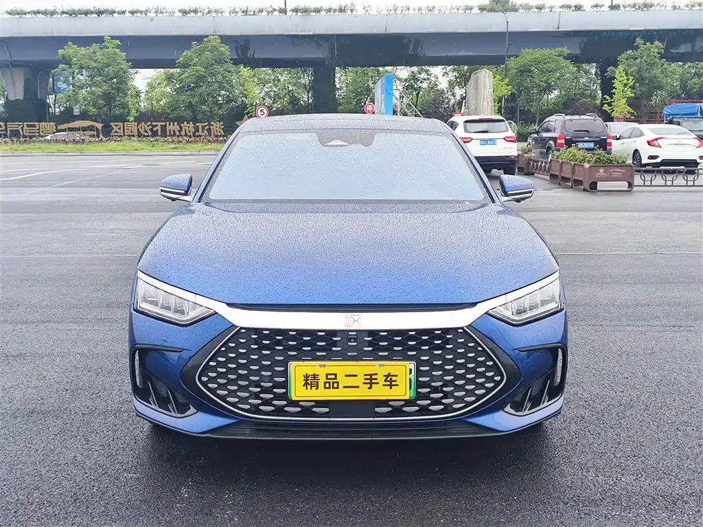 BYD Han 2022 DM-i 121KM Premium Edition фото 2