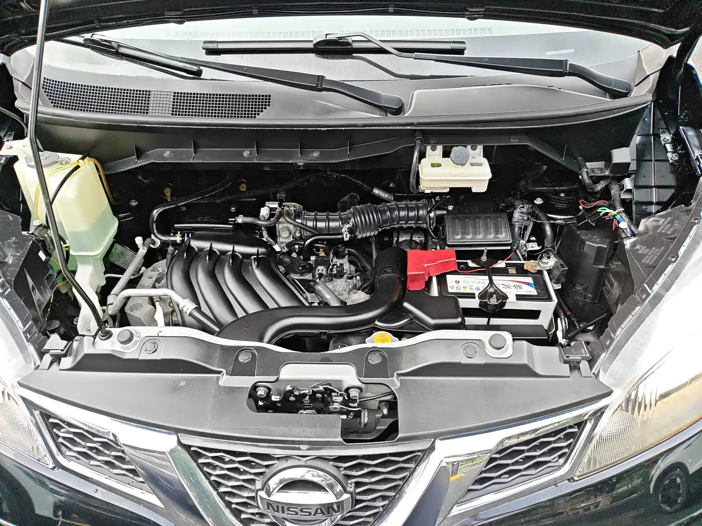 Nissan NV200 2014 2014 1.6L CVT Luxury (China IV)