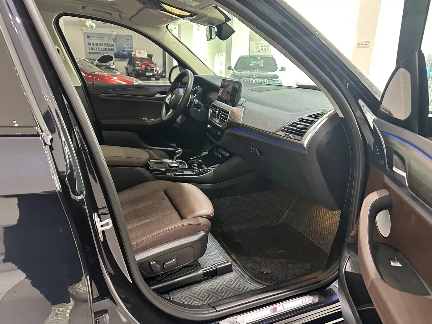 BMW X3 2022 Facelift xDrive30i Leading M Shadow Edition фото 5