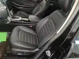 Фото 15 - Ford Edge