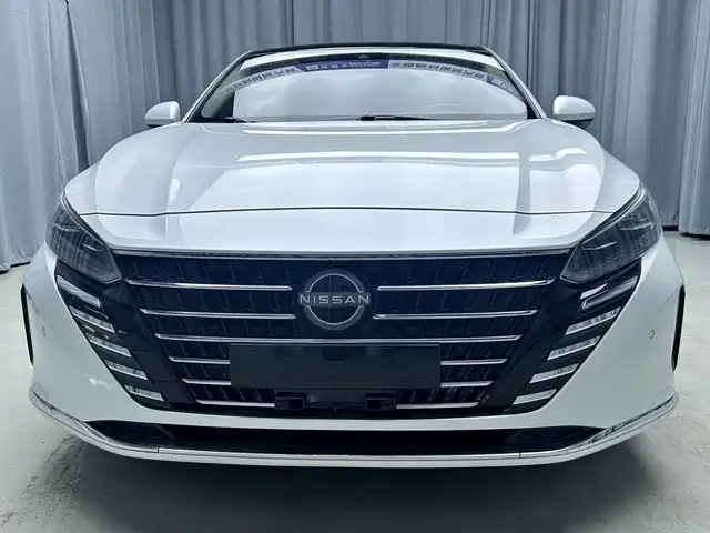 Nissan Teana 2022 2.0L XL-Upr Premium Edition — фото 2