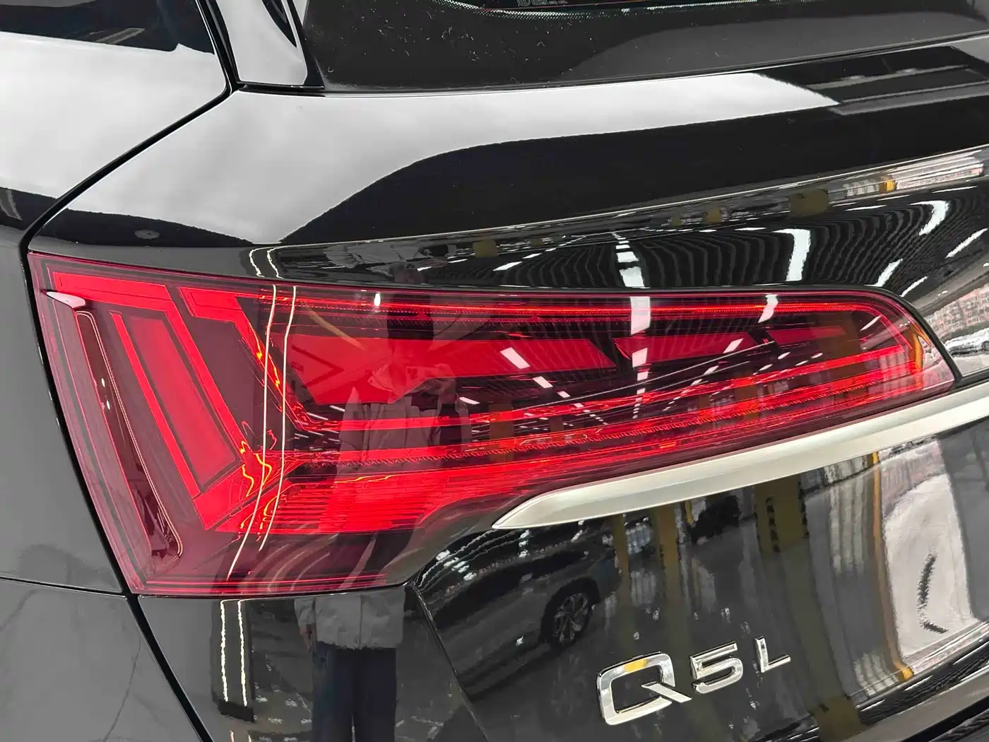 Audi Q5L 2021 40 TFSI Fashion Dynamic фото 15