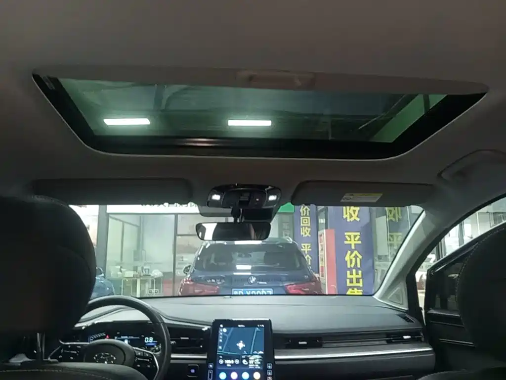 Hyundai Custo 2023 2021 270TGDi Premium LUX
