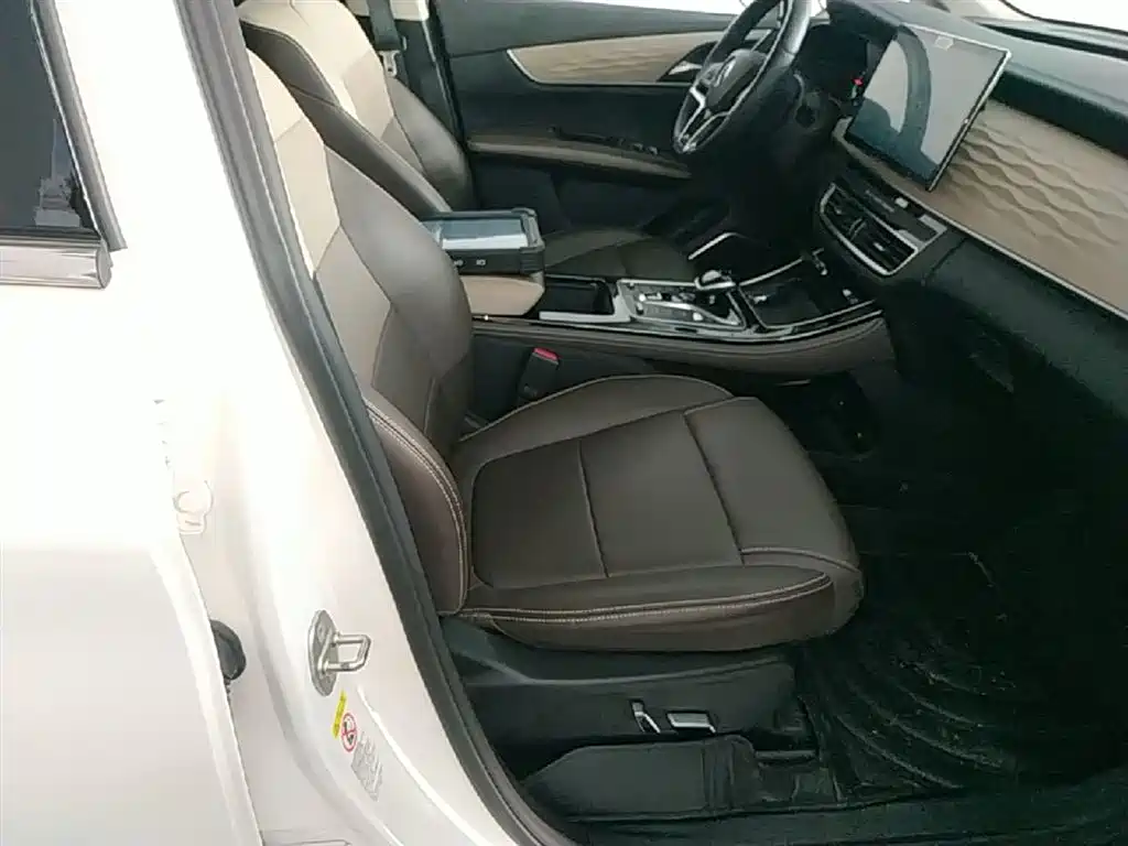 BYD Song MAX New Energy 2022 DM-i 105KM Flagship Model фото 25