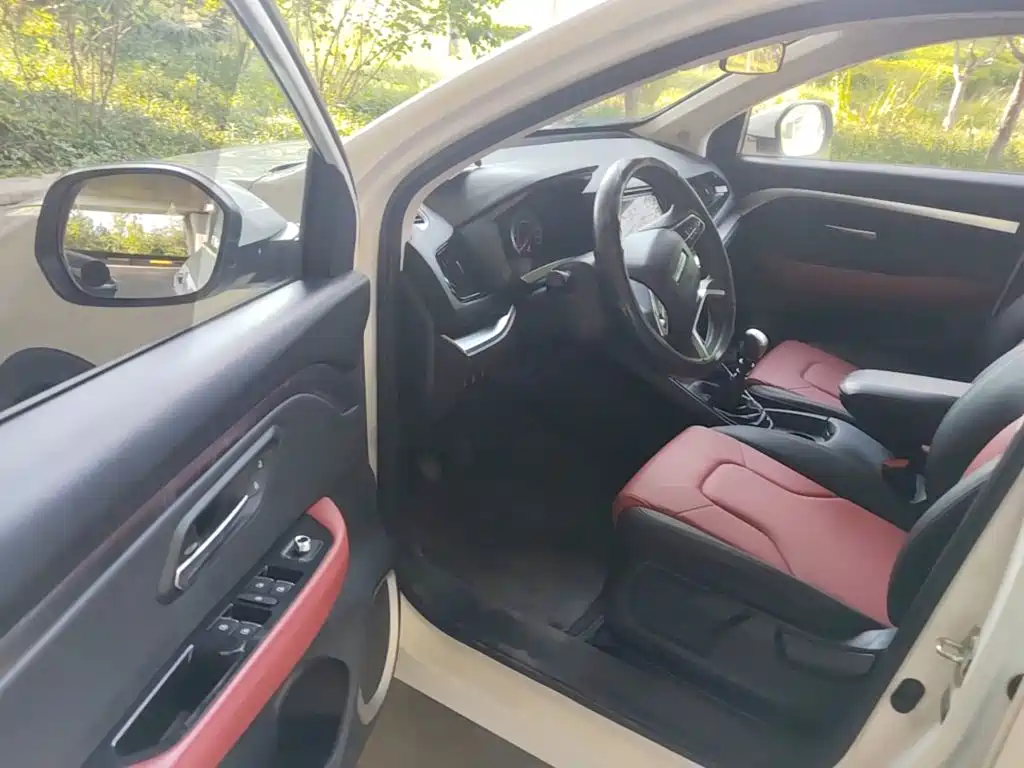 Haval H2s 2017 2018 Blue Label 1.5T Manual Comfort Model