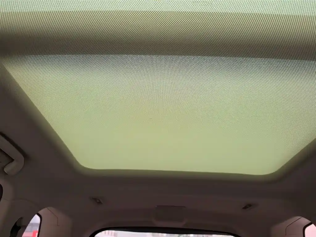 BYD Tang 2018 2.0T Automatic Smart Connection Honor Edition 7-Seater China V фото 17