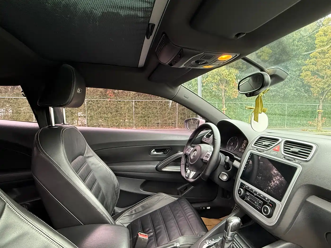 Volkswagen Scirocco 2011 2.0TSI R-Line фото 15
