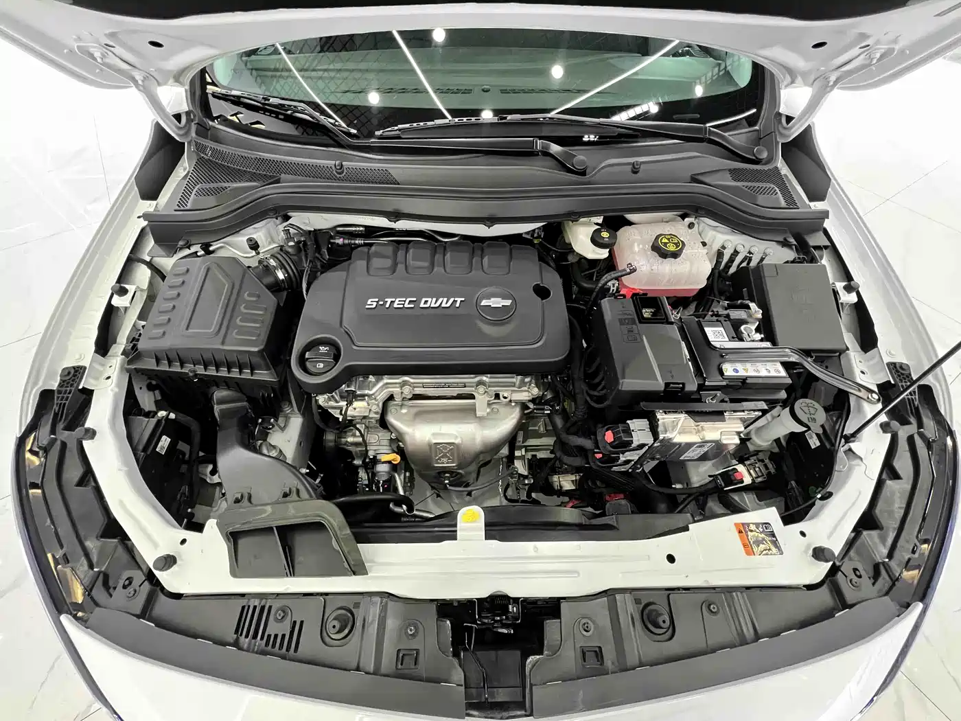 Chevrolet Monza 2023 1.5L Dual-Clutch Enjoyment Edition фото 21
