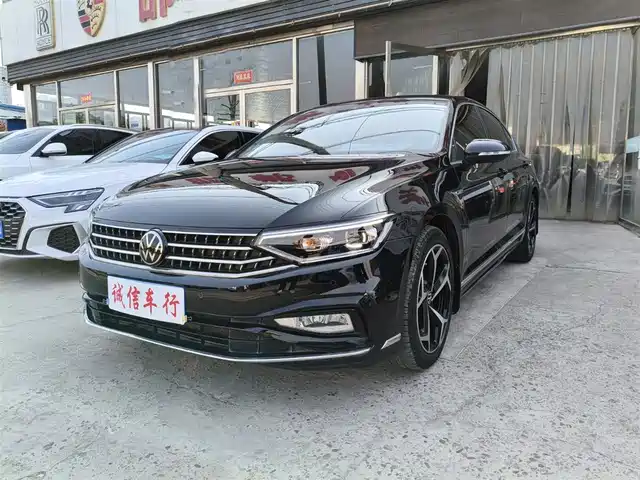 Volkswagen Magotan 200 2-Millionth Edition, 330TSI DSG, Люкс