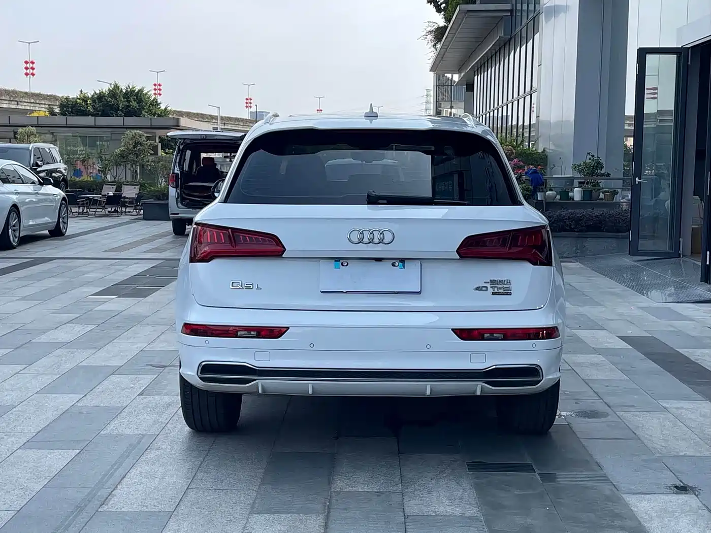 Audi Q5L 2019 2018 40 TFSI Prestige Fashion (China V)