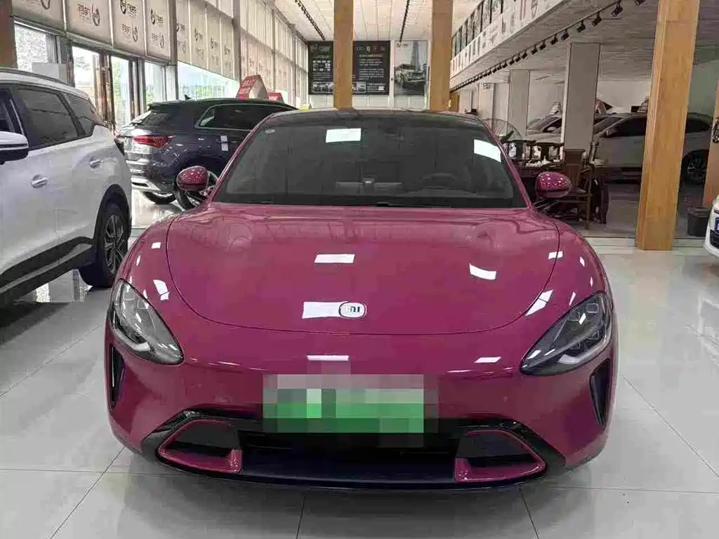 Xiaomi SU7 2024