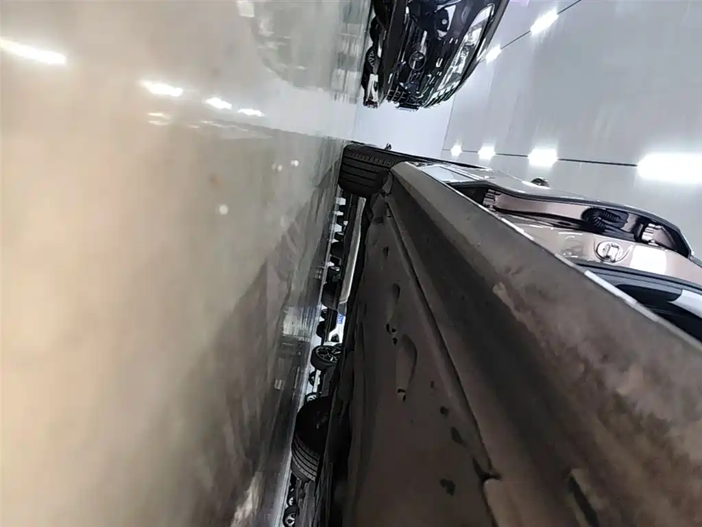 Volkswagen Passat 2016 330TSI DSG Honor Edition фото 21