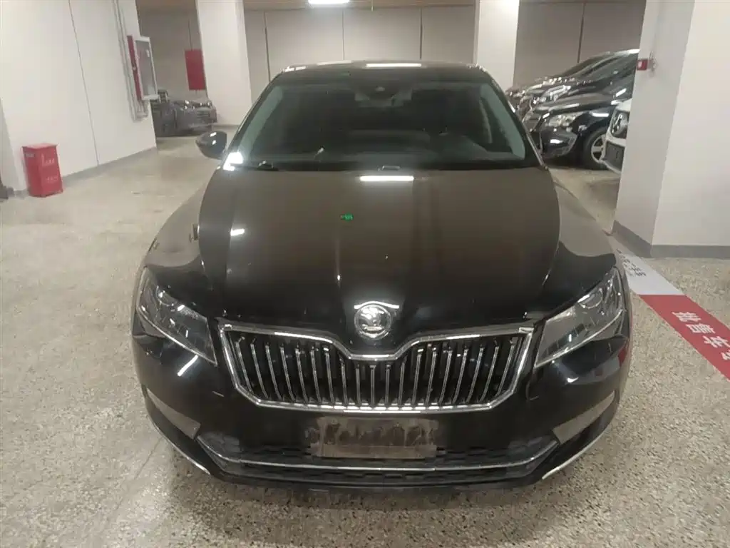 Škoda Superb 2016 TSI330 DSG Smart Edition фото 5